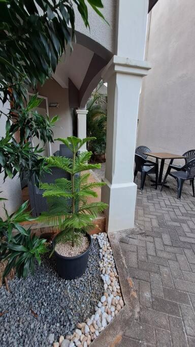 Sunshine Luxurious Villa:4 Mins Walk From Beach Flic-en-Flacq Exteriér fotografie